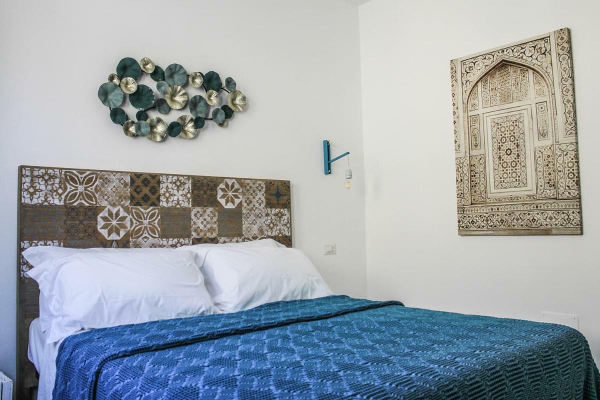Central Suites Лечче Экстерьер фото