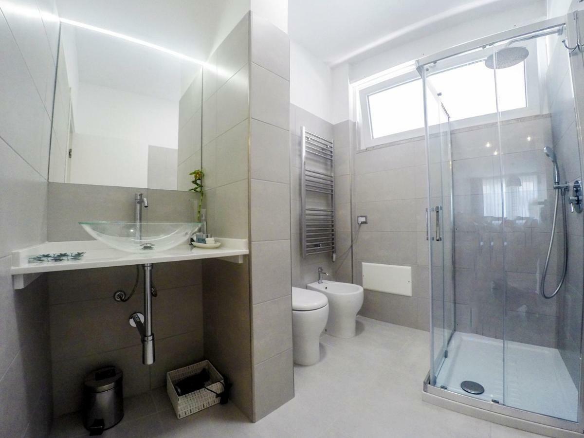 Central Suites Лечче Экстерьер фото